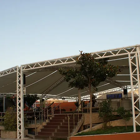 Garden Palase 3* フィエル