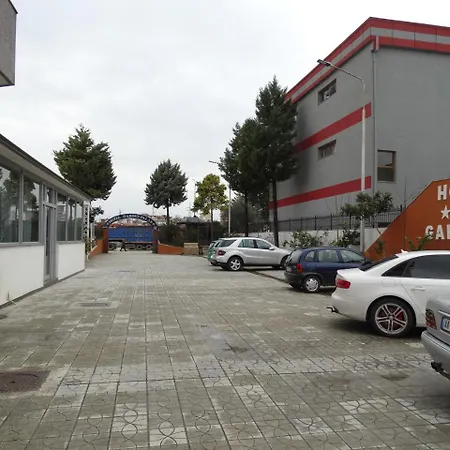 Hotel Garden Palase Fier