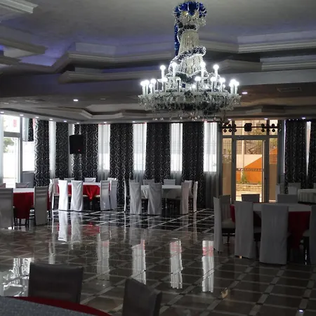 ホテル Garden Palase 3*