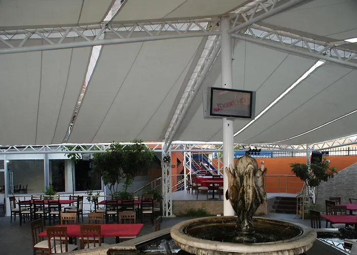 Garden Palase Otel Fier