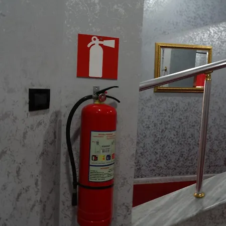 Garden Palase Hotel 3*