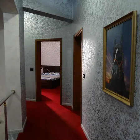 Hotel Garden Palase 3*